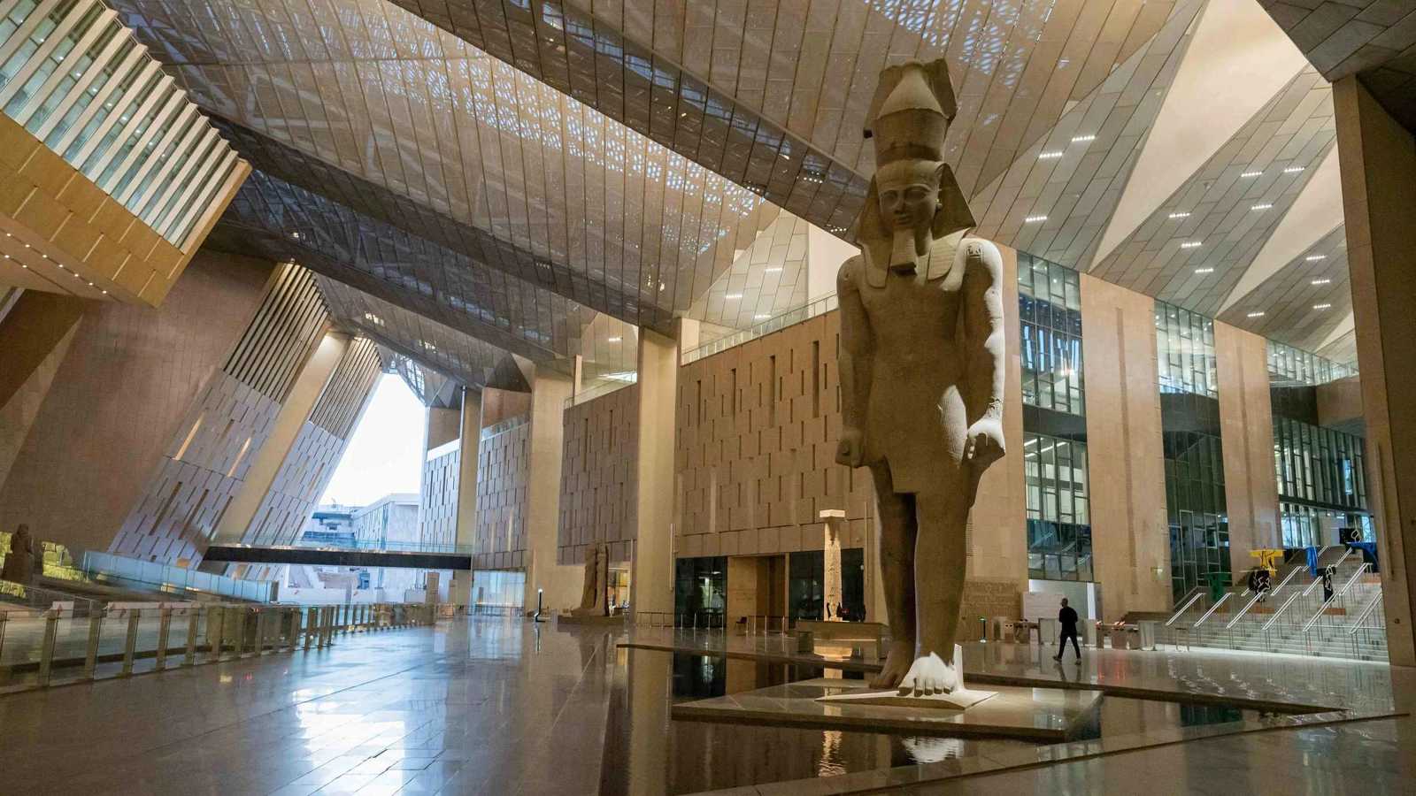 المتحف المصري الكبير من أفضل الوجهات السياحية لعام 2026