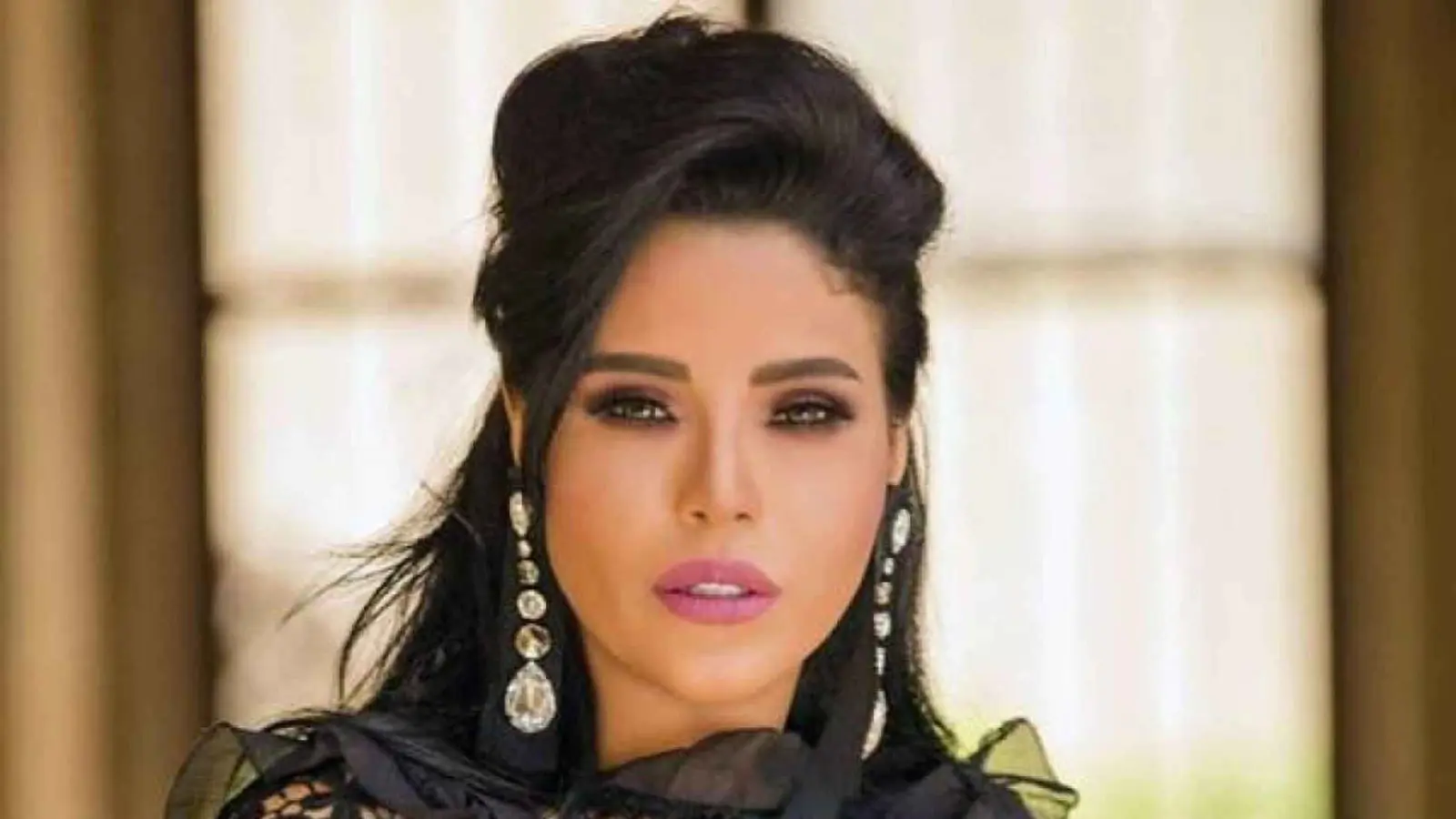 أمينة