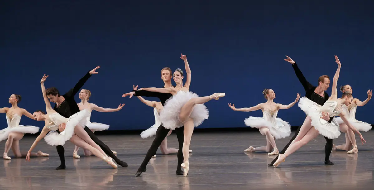 فرقة New York City Ballet على مسرح Châtelet بباريس