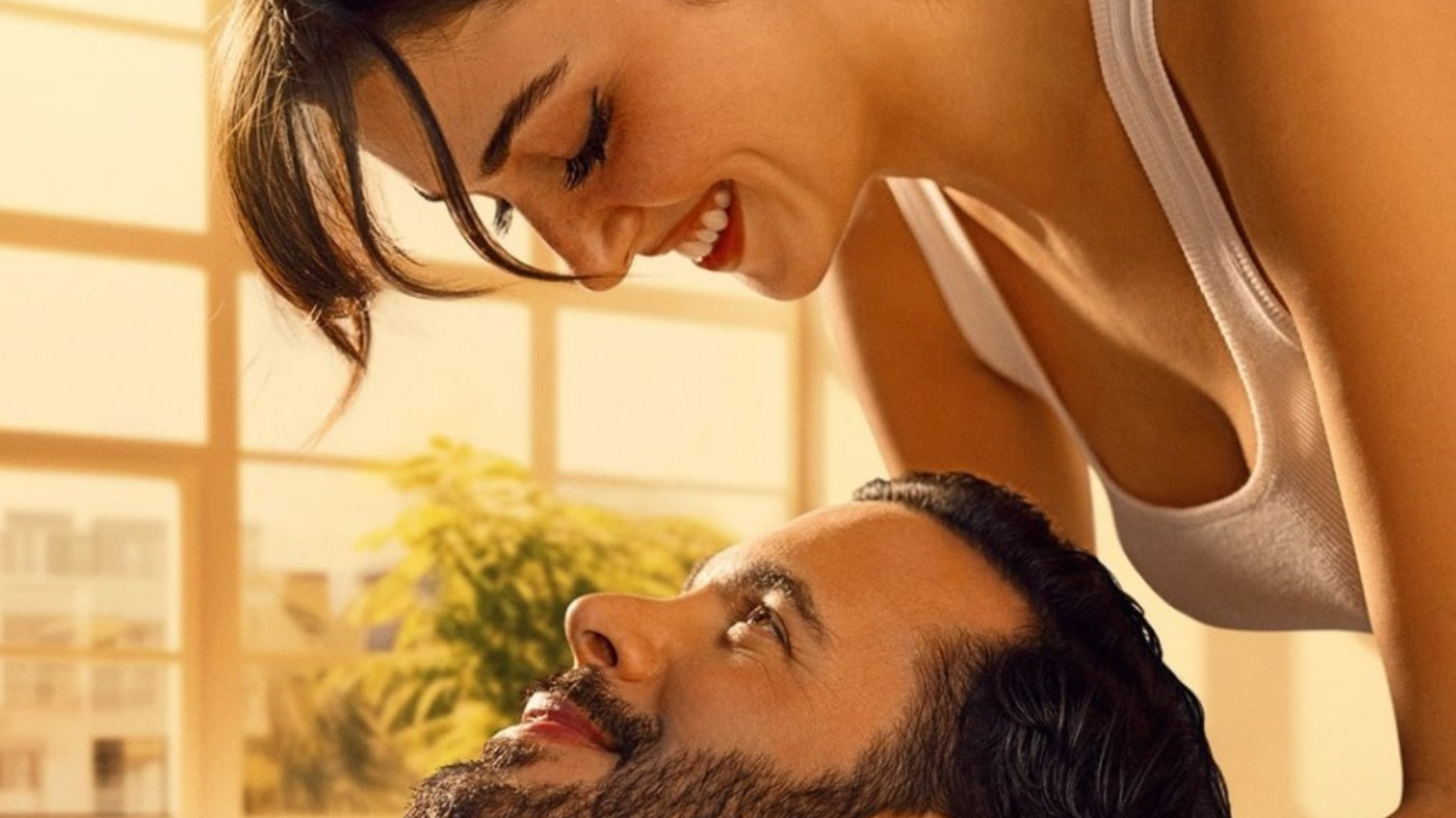 ما حقيقة انفصال هاندا أرتشيل عن خطيبها بسبب "تذكر الحب"؟ 