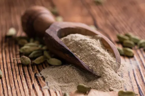 Organic ground cardamom