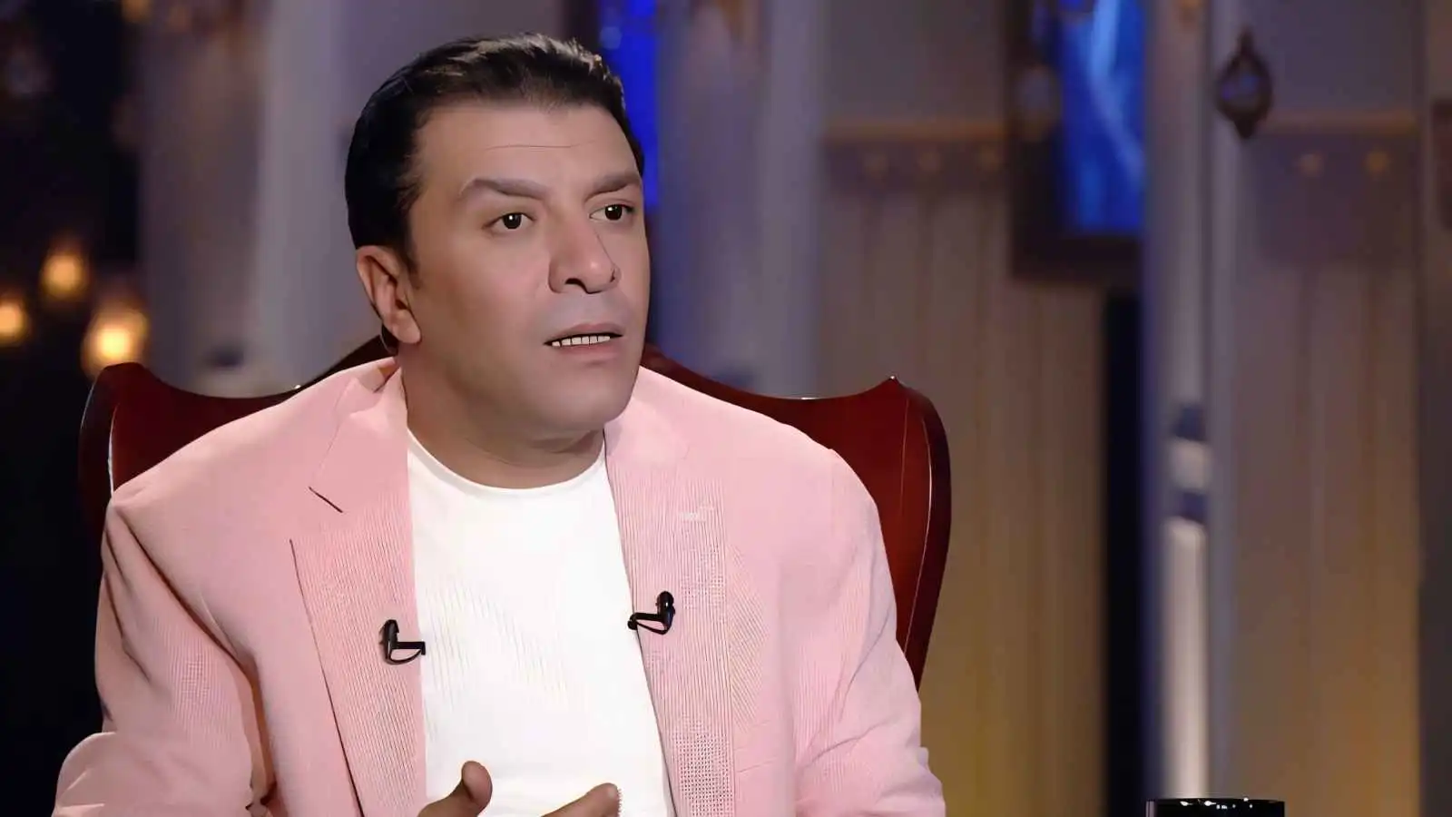 مصطفى كامل يطلب الدعاء لـ هاني شاكر والنجوم يتفاعلون