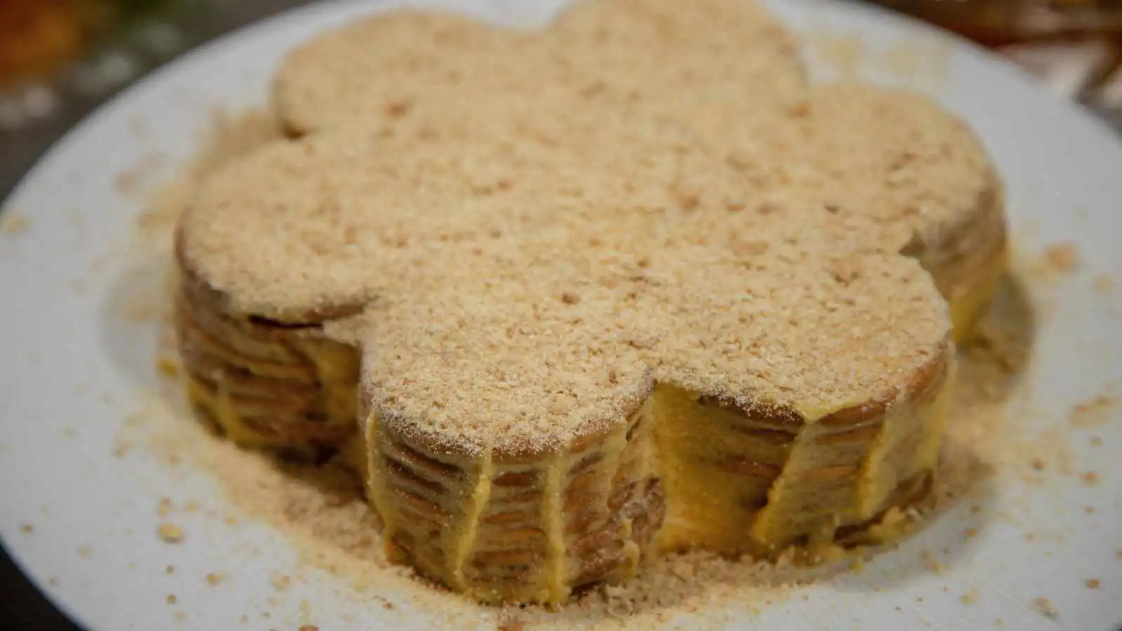 كعكة Bolo de bolacha البرتغالية.. حلوى باردة بطبقات البسكويت والقهوة