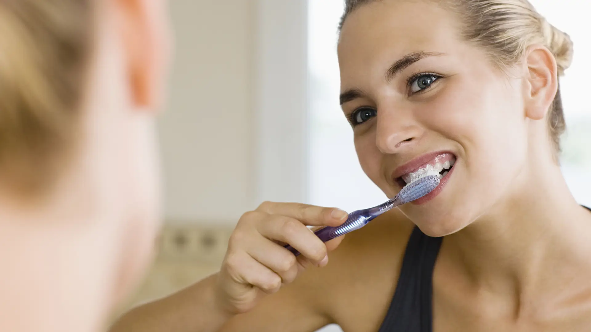 ما علاقة تنظيف الأسنان بالإصابة بسرطان البنكرياس؟