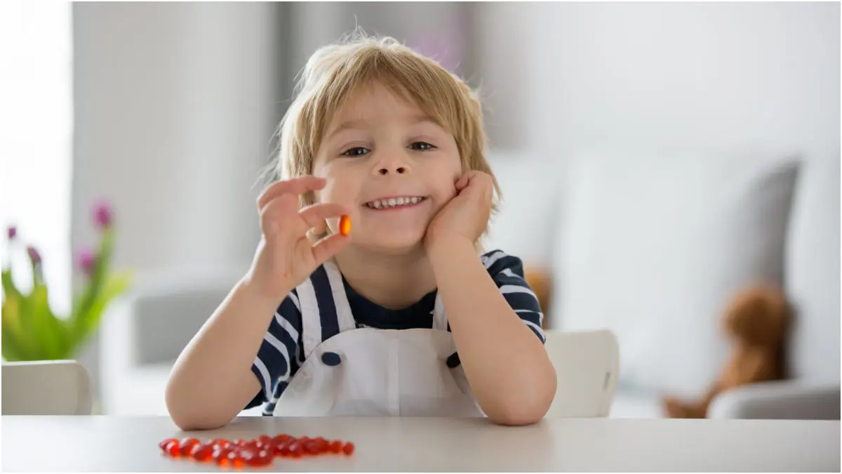هل يتعين على كل طفل تناول الفيتامينات والمكملات؟