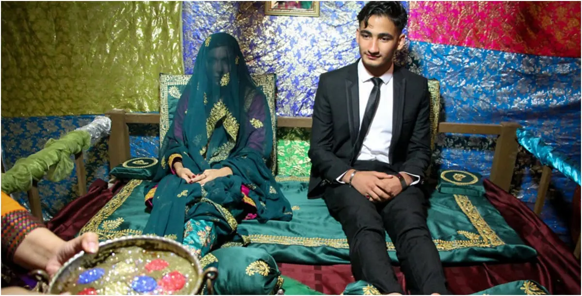 الإيرانيون العازفون عن الزواج.. اقتراح بمعاقبتهم رغم ظروفهم الصعبة