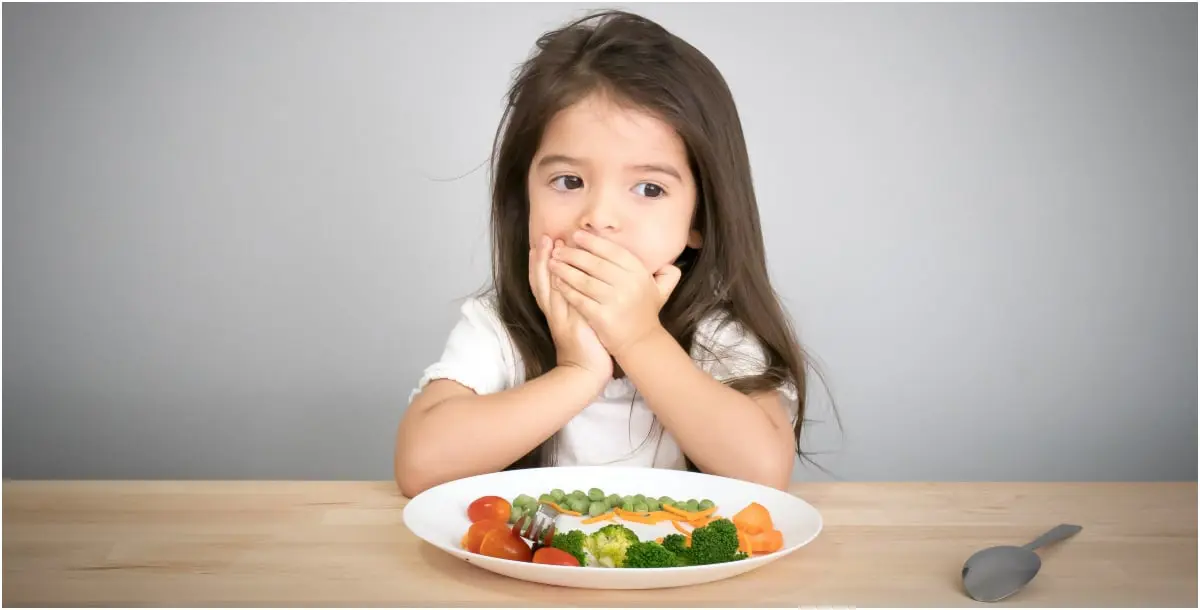 كيف تقدّمينَ الطّعام لطفلكِ بشكلٍ مغرٍ ليتشجّع على تناوله؟