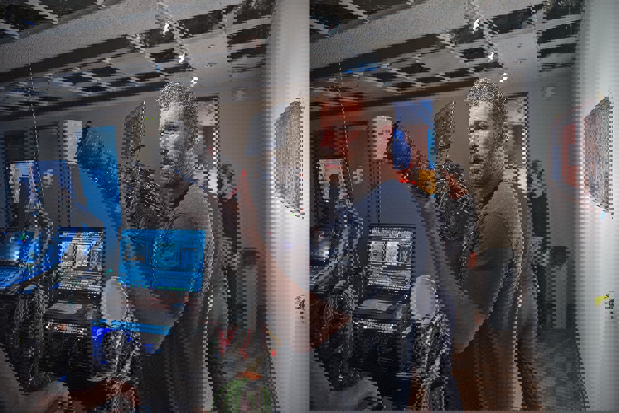 50498c9f-3a25-4c09-932d-b400043e910f