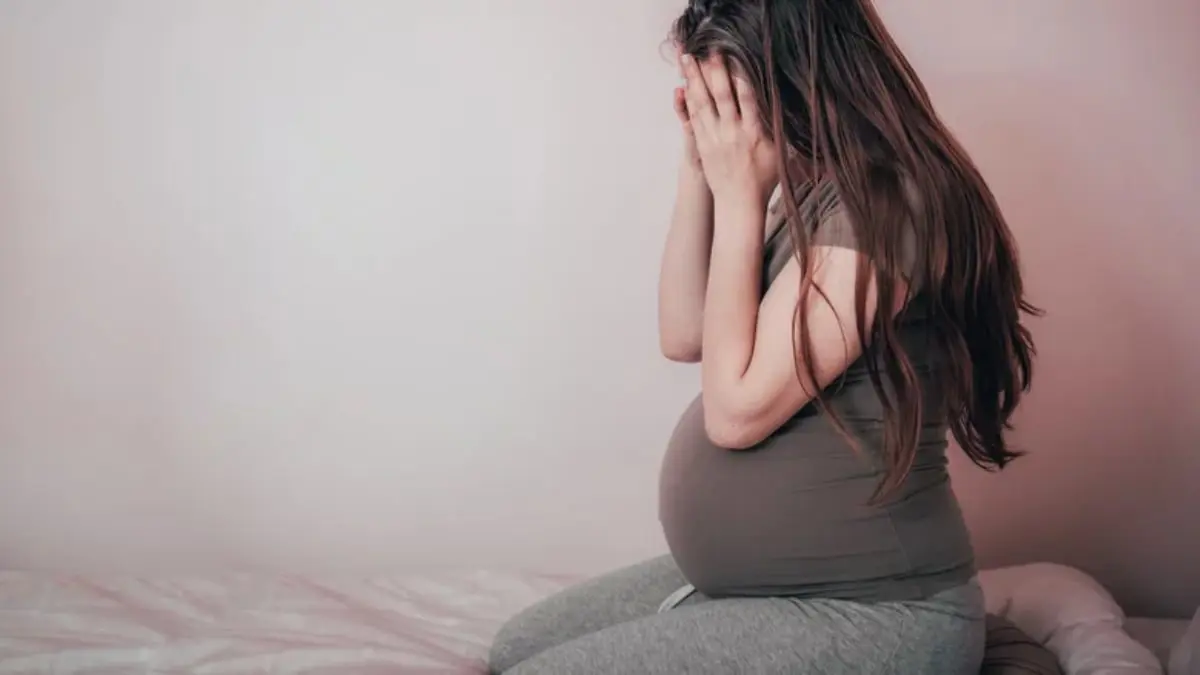 هل يمكن لتوتر الحمل أن يؤثر على صحة طفلك العقلية؟