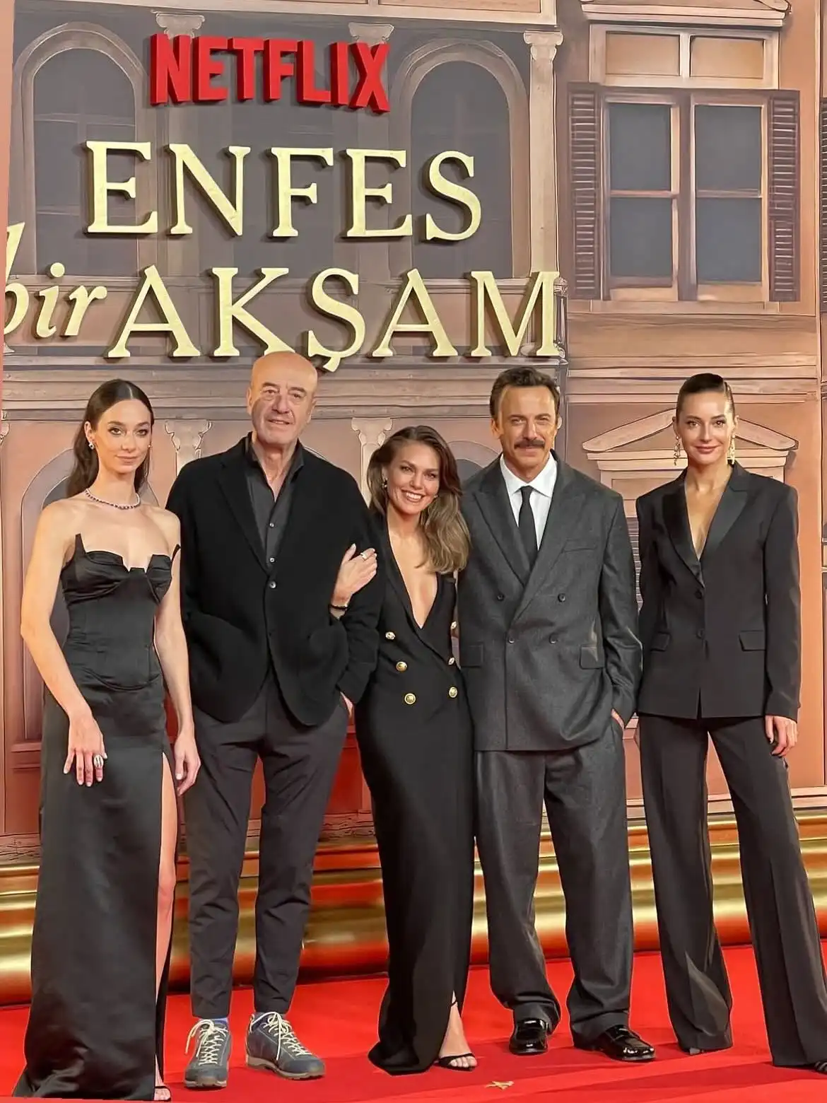 تأجيل تصوير الموسم الثاني من Enfes Bir Akşam