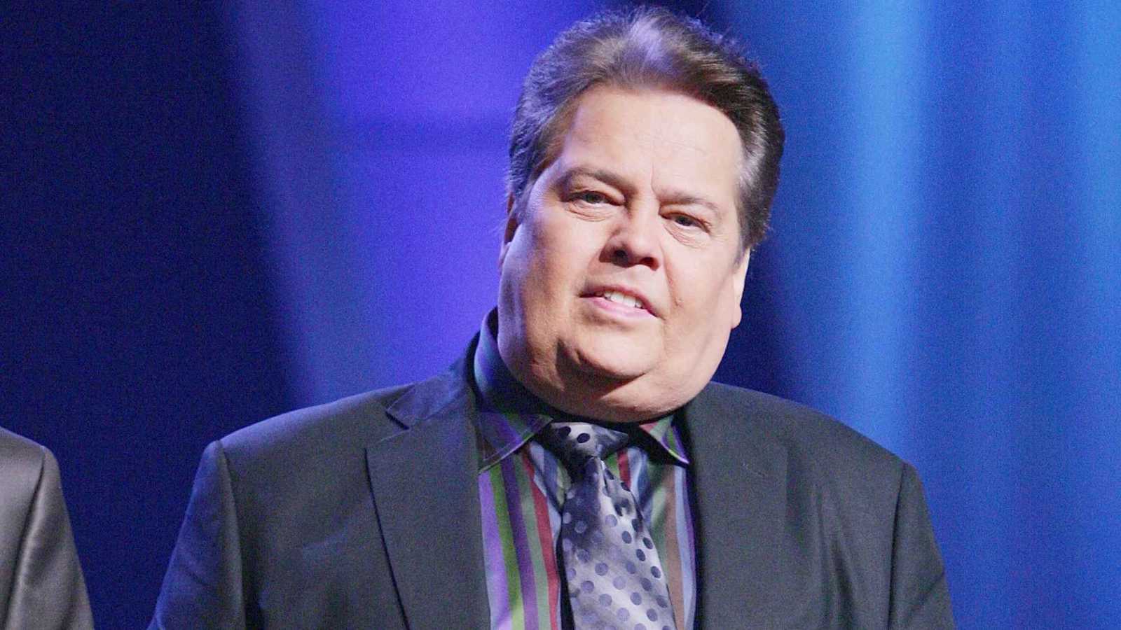 وفاة آلان أزموند مؤسس فرقة The Osmonds عن عمر 76 عامًا