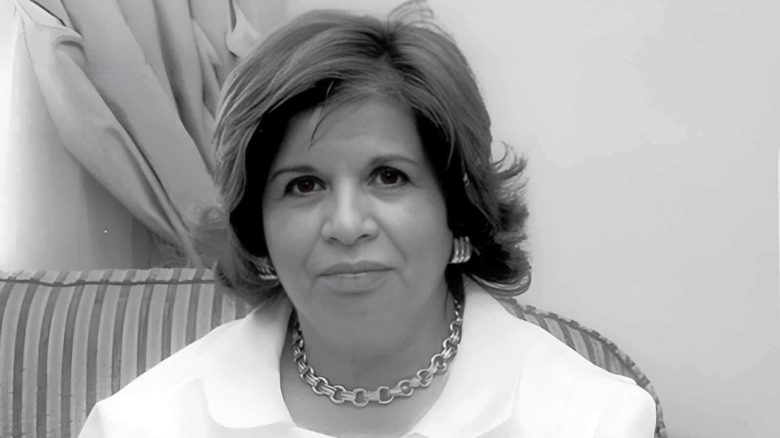 أبرز المعلومات عن الكاتبة الكويتية عواطف القناعي بعد وفاتها 