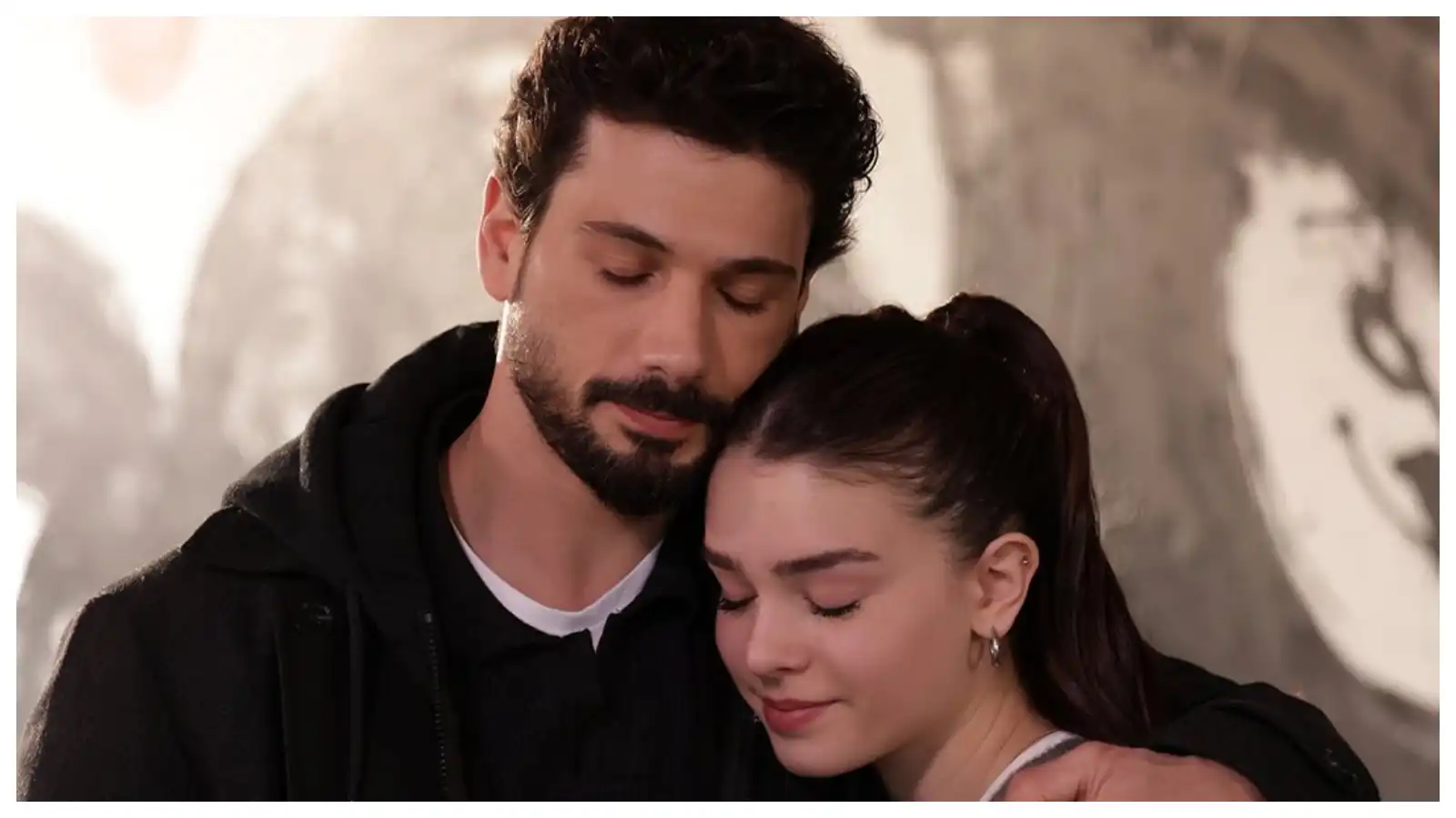 مسلسل تحت الأرض التركي