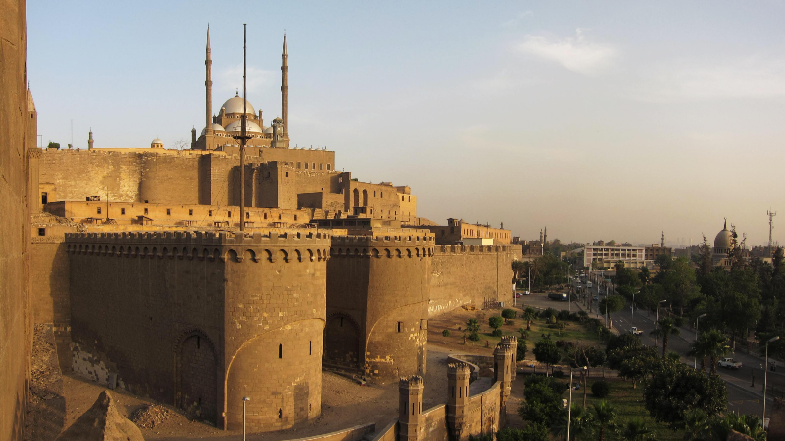 اكتشاف نظام مائي داخل قلعة صلاح الدين في مصر عمره 700 عام