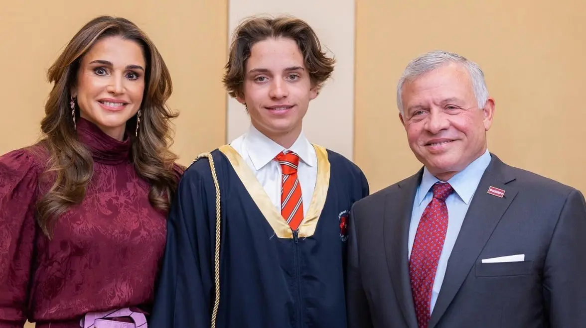 الملكة رانيا تحتفل بتخرج الأمير هاشم: مش ملحقة على الأولاد هالسنة

