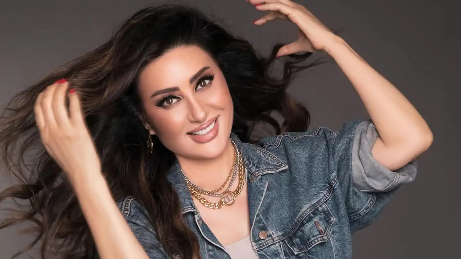 (خاص) لطيفة تتحدث عن مشاركتها في تحكيم مسابقة TikTok Live