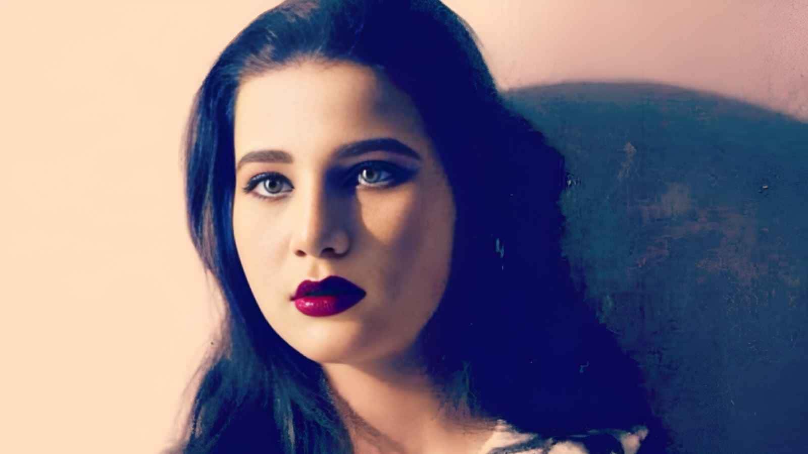 في ذكرى ميلادها.. لماذا أوصت زبيدة ثروت دفنها بجوار عبد الحليم حافظ؟