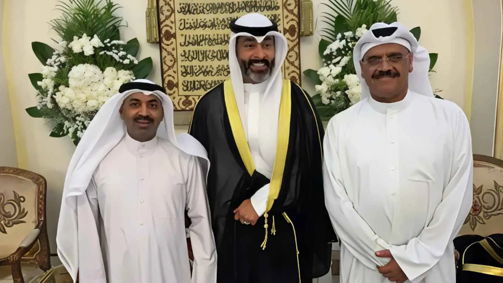 حسين المهدي يدخل القفص الذهبي.. والنجوم يوثقون الأجواء