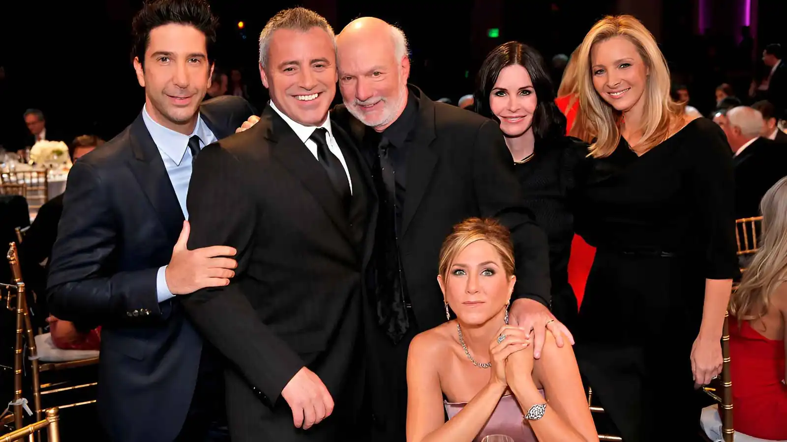 وفاة مخرج Friends الأسطوري جيمس بوروز