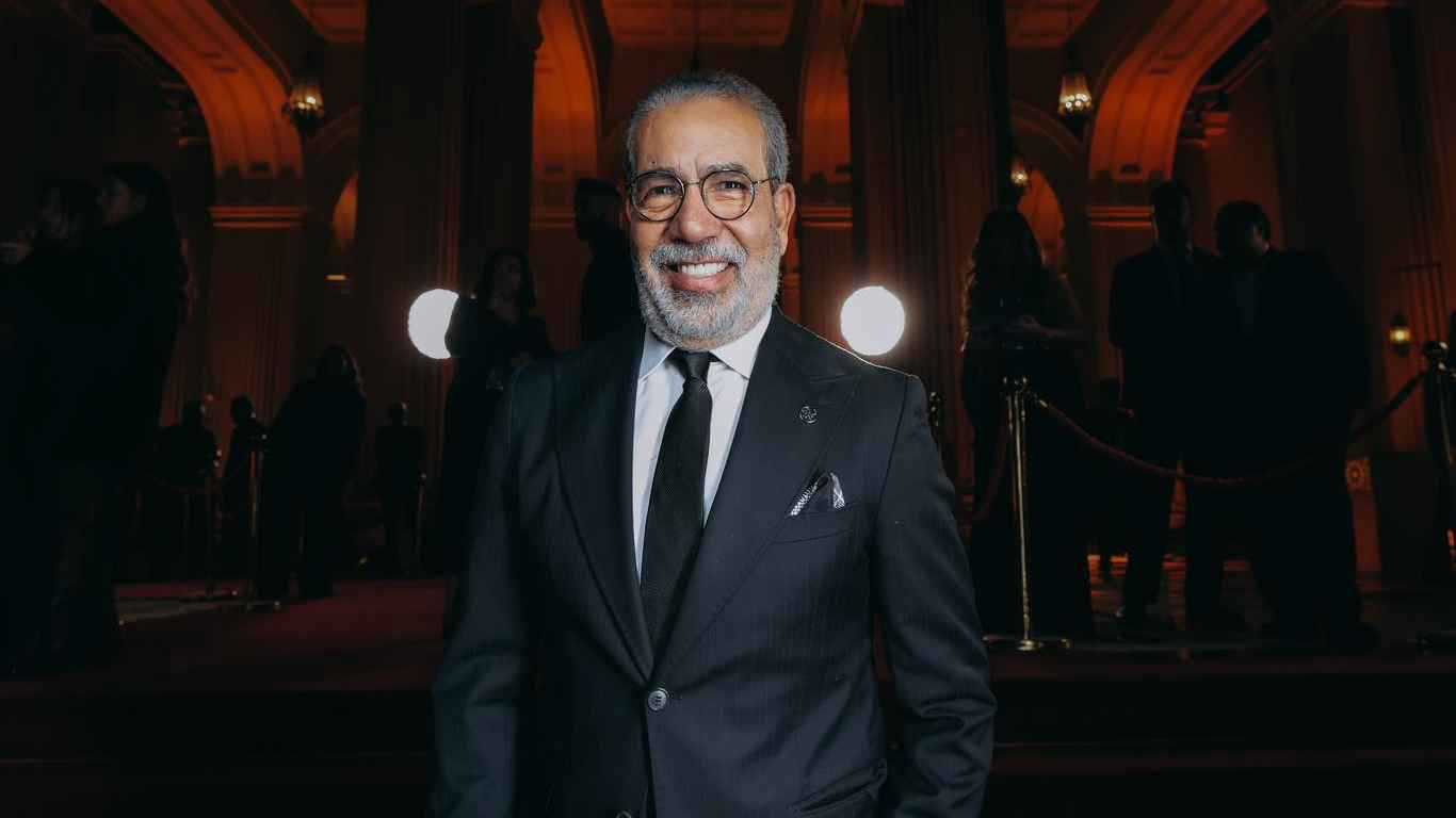 مدحت العدل رئيساً لجمعية المؤلفين والملحنين في مصر