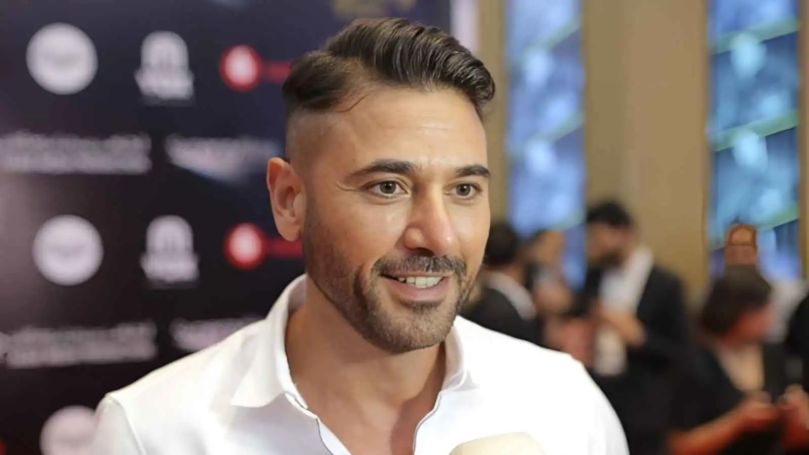 صور جديدة لـ أحمد عز من كواليس مسلسل "الأمير" المرتقب
