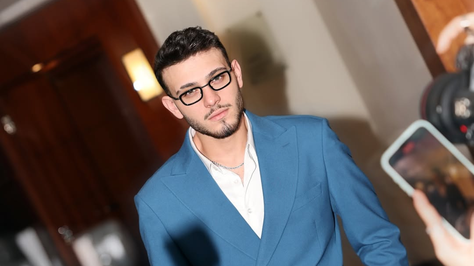 الشامي يؤجل طرح ألبومه رغم جاهزيته