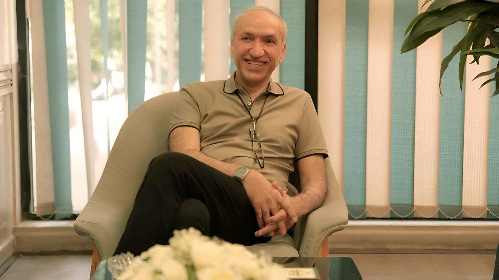 سالم الهندي في قائمة أقوى 100 رئيس تنفيذي.. كيف تفاعل النجوم؟