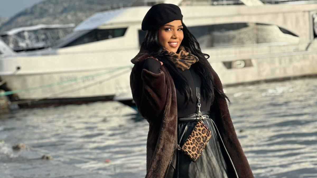 كواليس رحلات النجوم مع السمنة وخسارة الوزن 