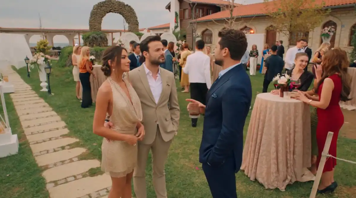 ملخص الحلقة 3 من مسلسل "حب ع ورق"