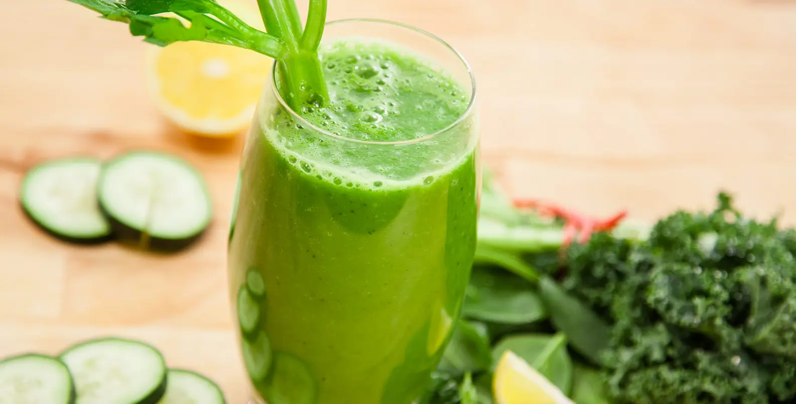 العصير الأخضر يخلصك من بضعة كيلوجرامات خلال أسبوع
