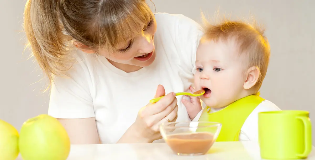 أطعمة تقوي مناعة طفلكِ في سنواته الأولى