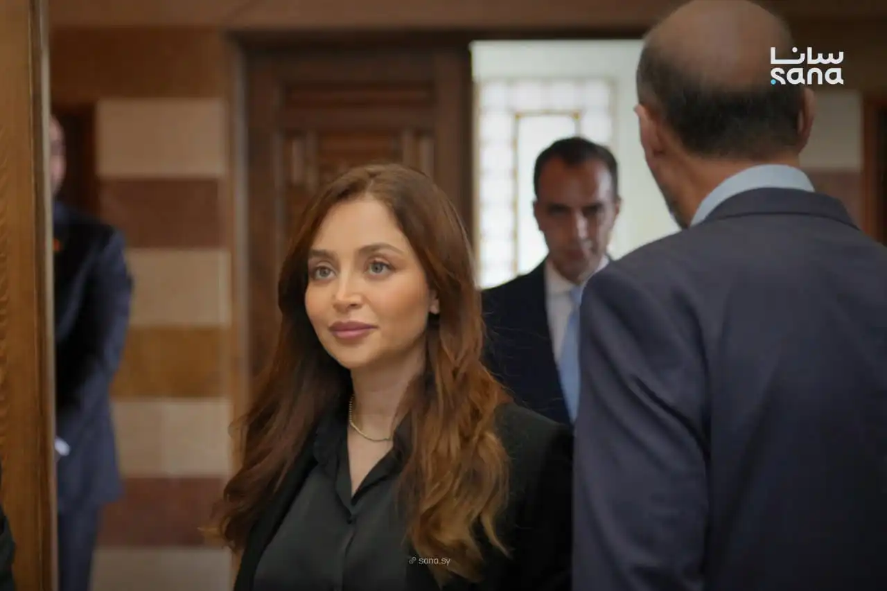 روزينا اللاذقاني تسجل أول ظهور في مجلس الشعب السوري
