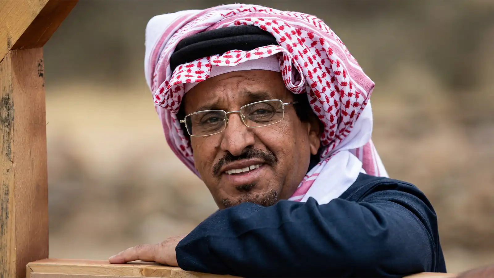 حوار الأسبوع الفنان السعودي عبد الله العامر