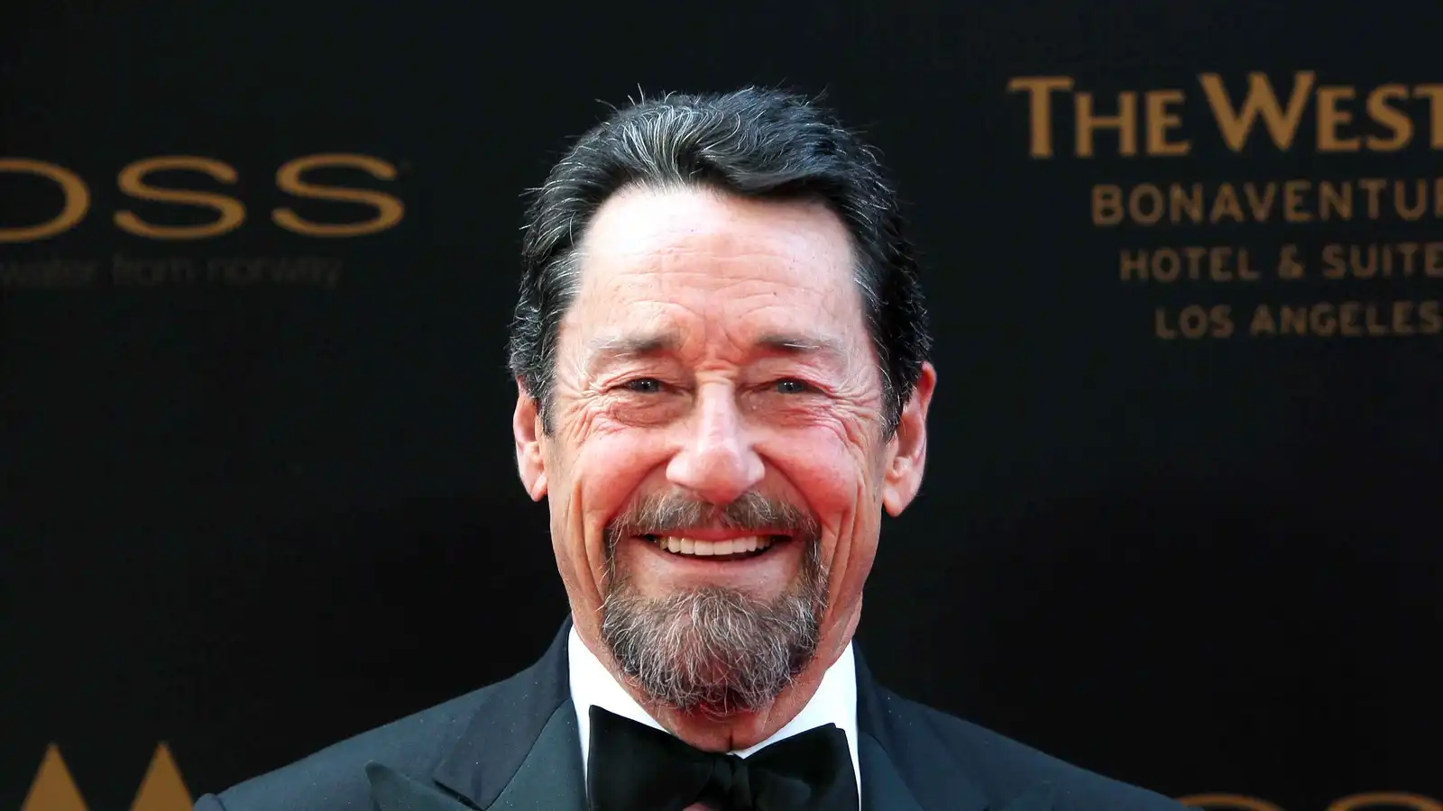 وفاة بيتر كولين صاحب صوت أوبتيموس برايم في Transformers