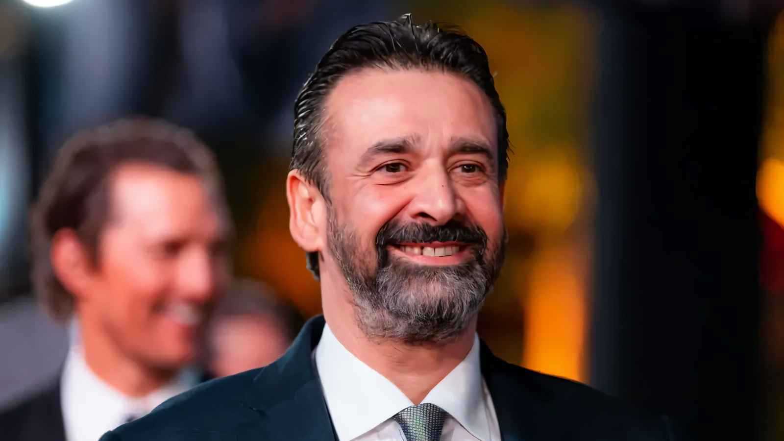 ما الرواية التي يحلم كريم عبد العزيز بتجسيدها؟