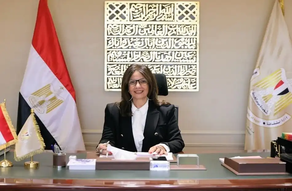 استقالة وزيرة الثقافة جيهان زكي بعد حكم نهائي