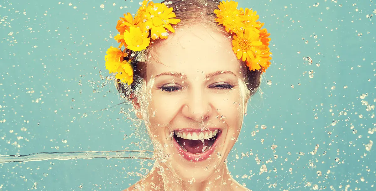 غسل الوجه لمدة 60 ثانية.. صيحة جديدة في عالم العناية بالبشرة!