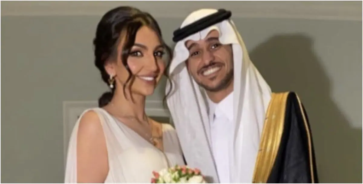 فستان هبة حسين في زفافها إلى عايض.. مستوحى من العشرينيات وهذا سعره