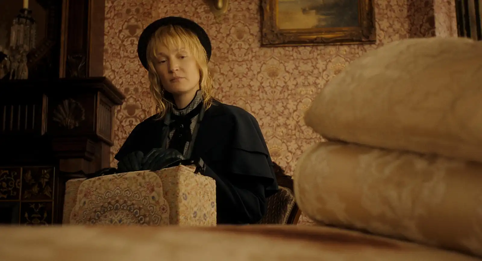 تفليكس تكشف البوستر الأول لـ Monster: The Lizzie Borden Story