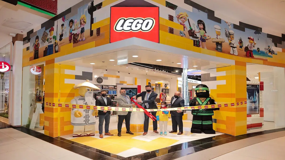 مجموعة LEGO تكشف النقاب عن متجر التجزئة والترفيه الجديد في دبي