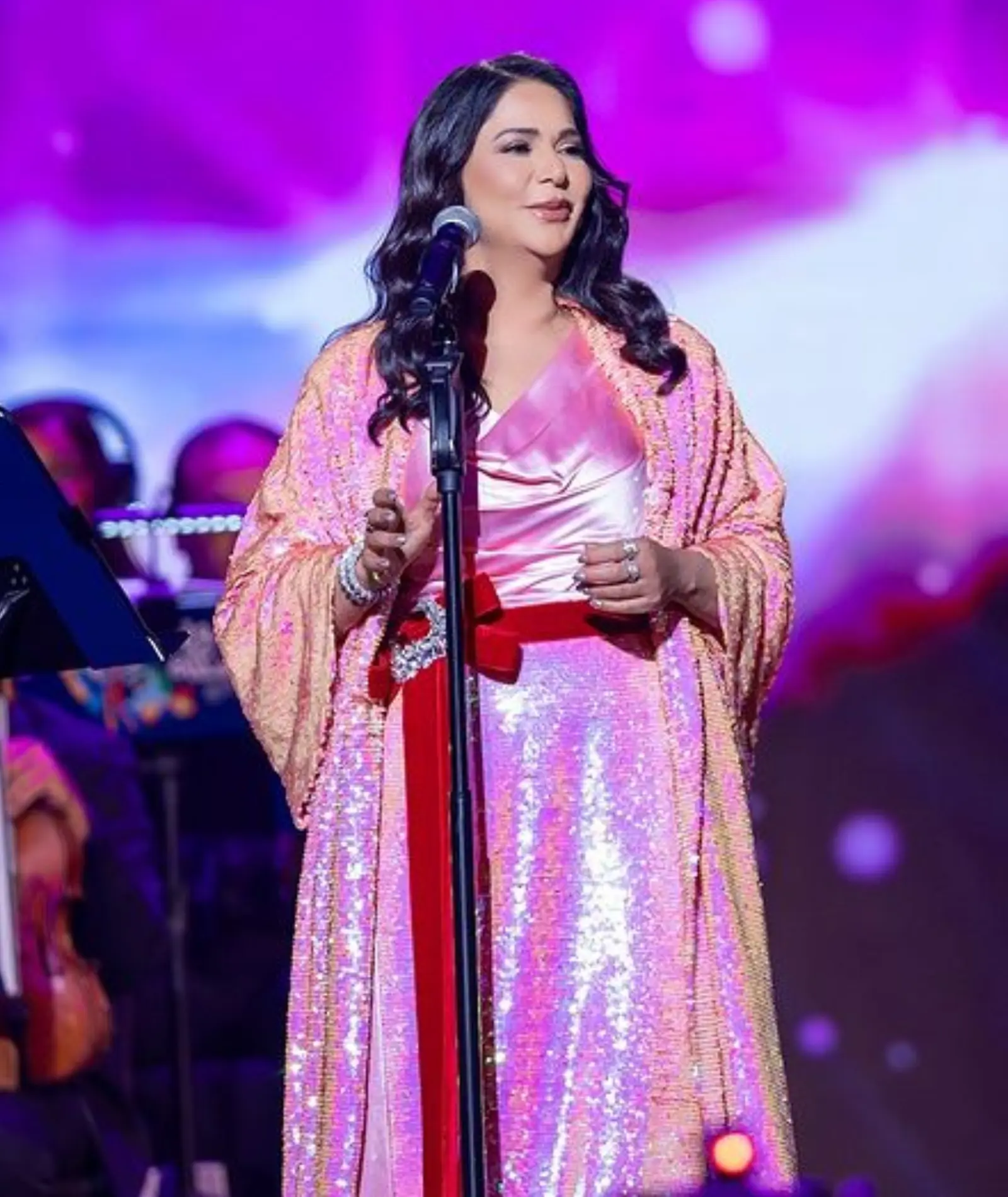 الفنانة نوال الكويتية