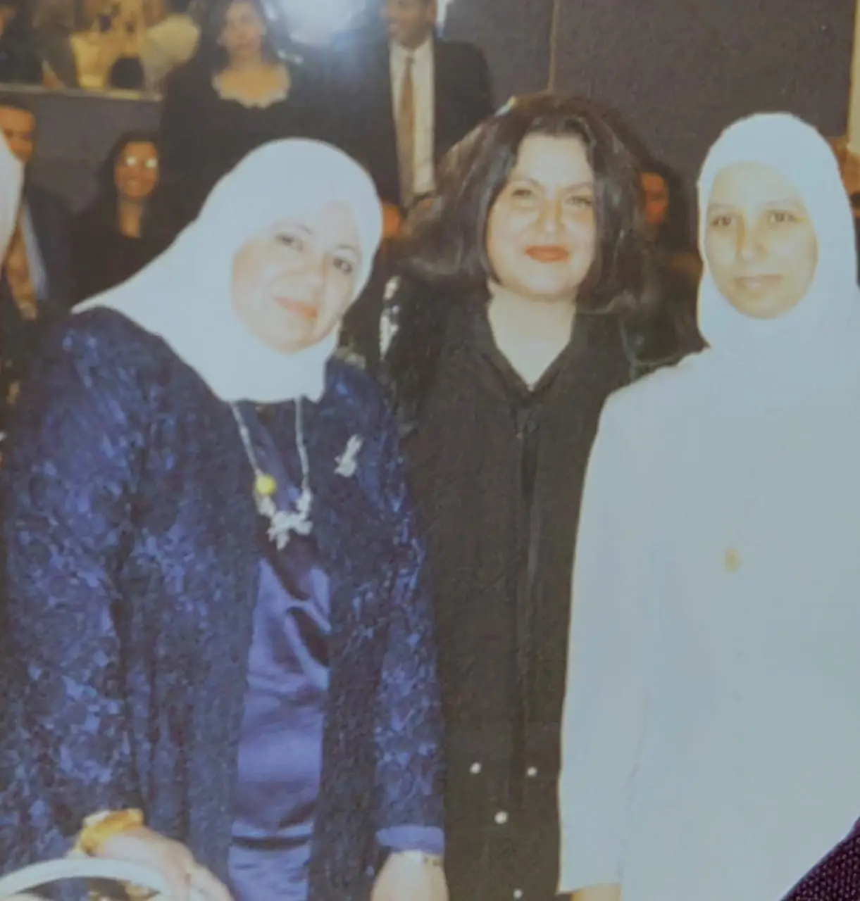 سعاد حسني مع شقيقتها جيهان عبد المنعم