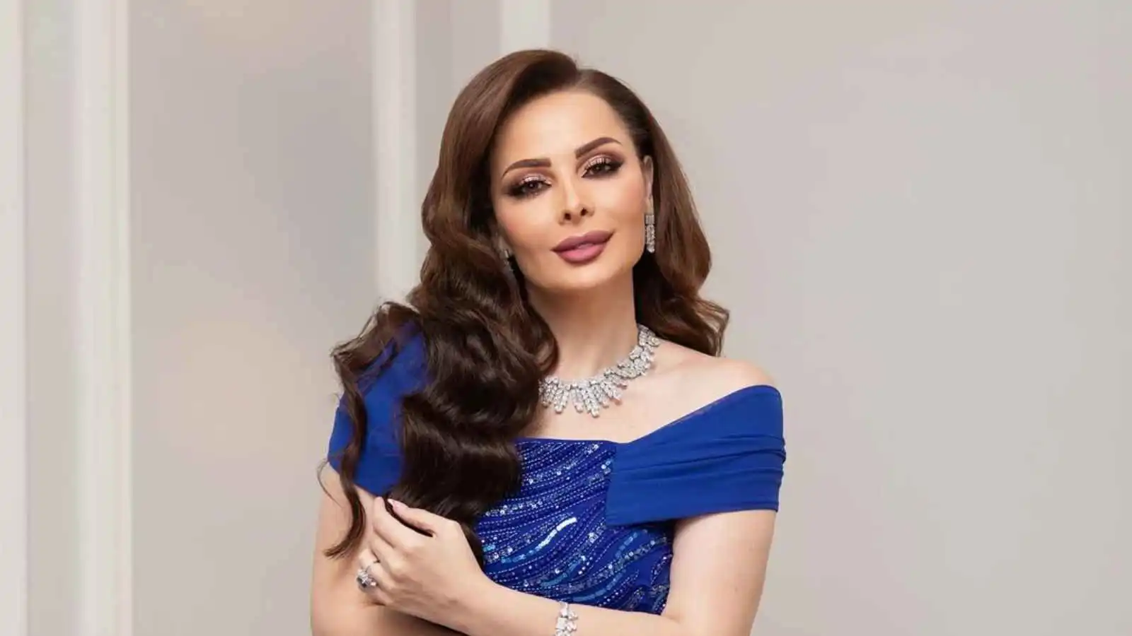 ديانا كرزون تحيي أولى حفلاتها في فلوريدا بهذا الموعد