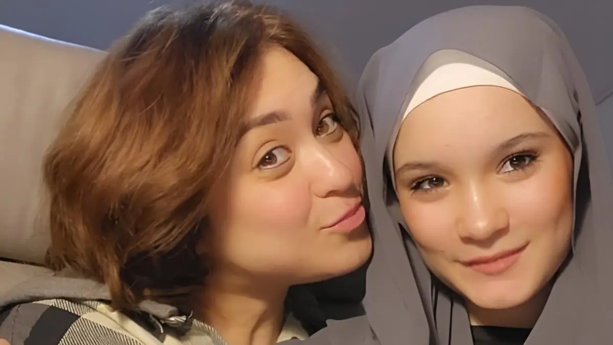 مروة عبدالمنعم عن ارتداء ابنتها للحجاب: اعترضت في البداية.. ولكن! 
