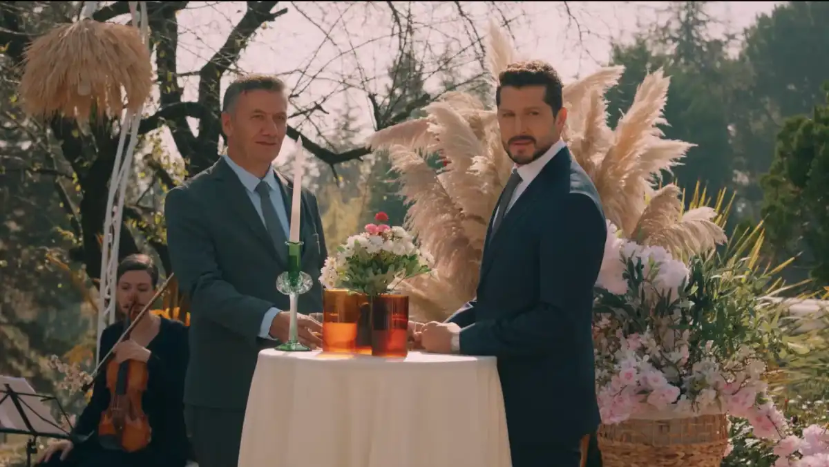ملخص الحلقة 7 من مسلسل حب ع ورق