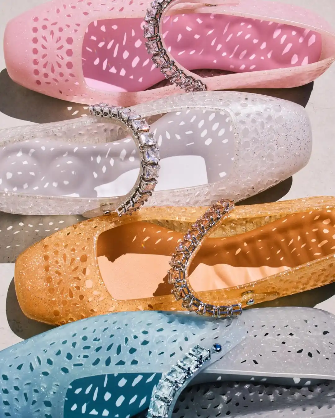 Jimmy Choo - أحذية الجيلي