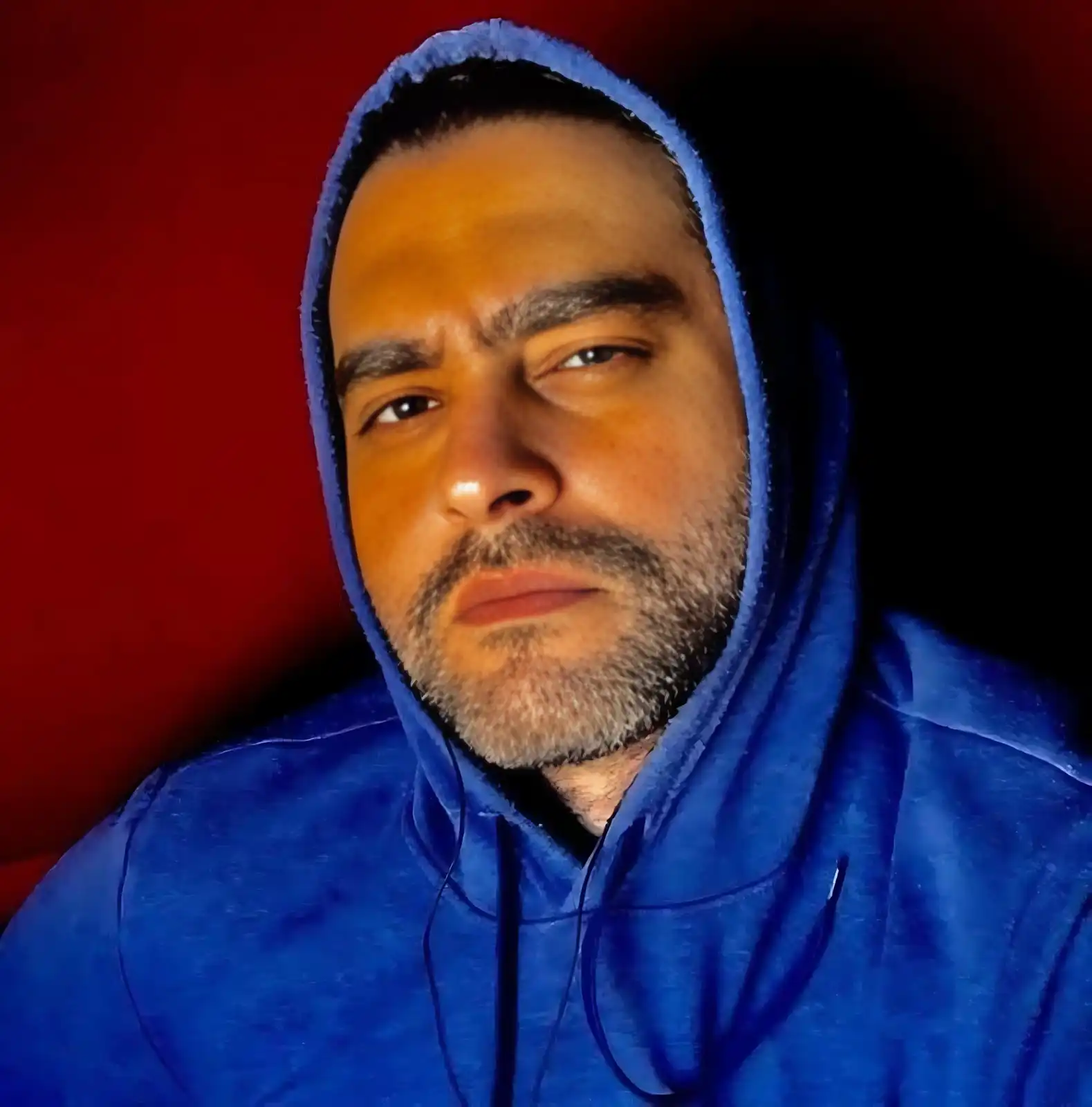 أحمد جلال عبدالقوي.. نشأة فنية داخل واحدة من أشهر العائلات المصرية