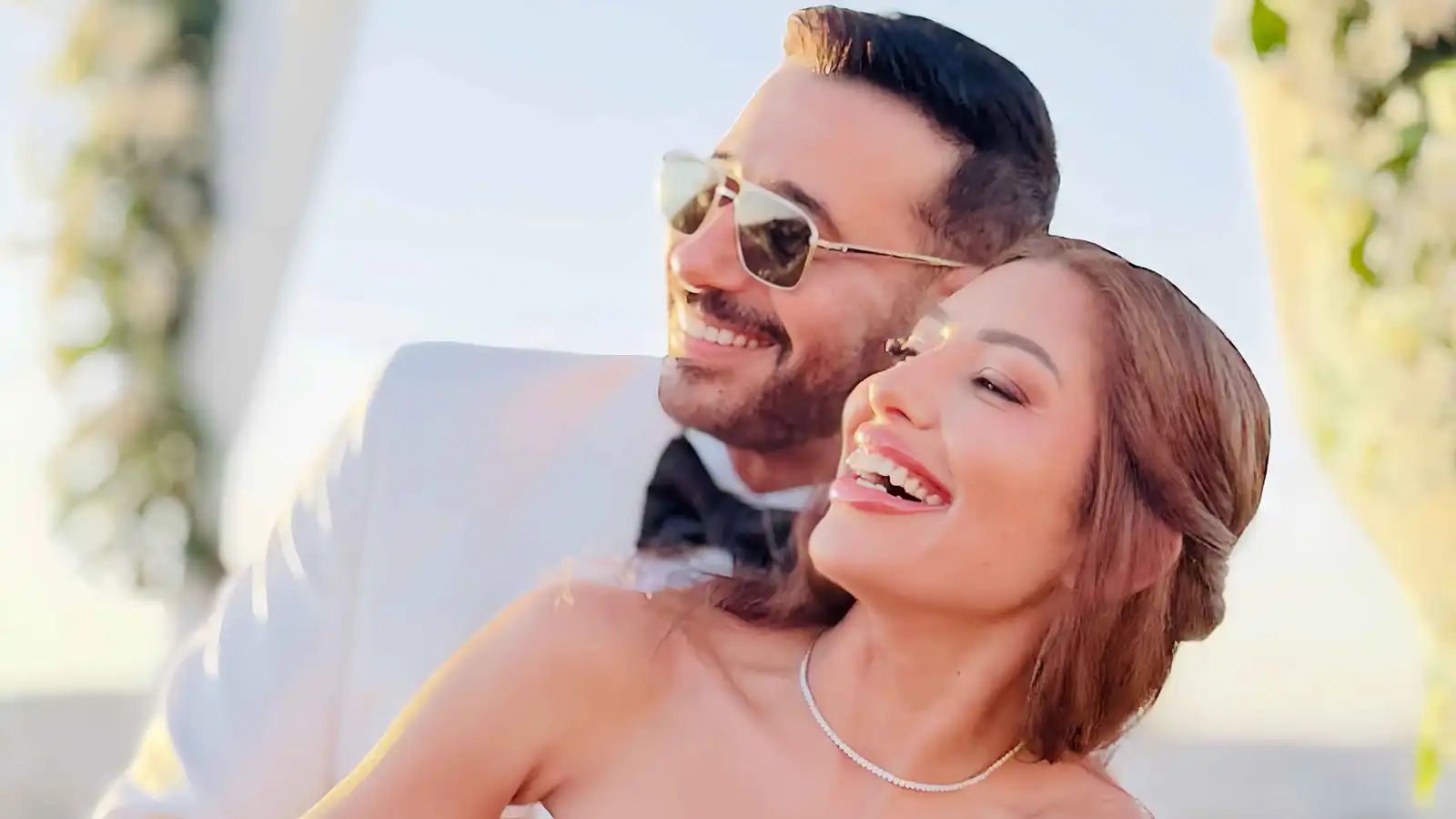 أحمد السعدني يحتفل بعيد ميلاد زوجته ميرنا الهلباوي