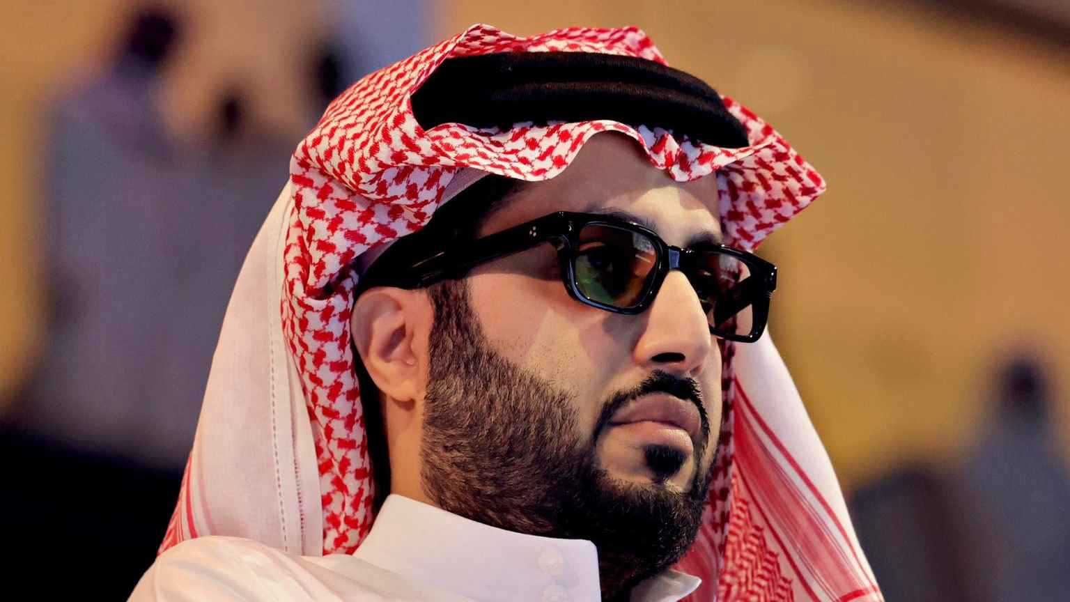 من هو "بيكاسو السعودية" الذي طلب تركي آل الشيخ لقاءه؟