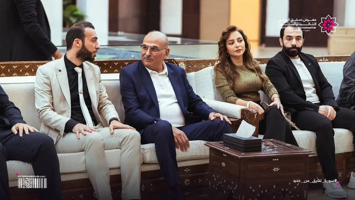 نجوم الدراما السورية في معرض دمشق الدولي